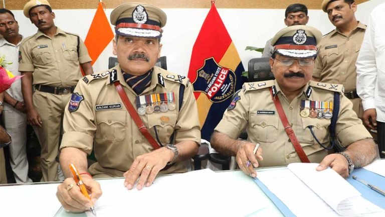Hyderabad: Anjani Kumar Takes Charge as Telangana DGP