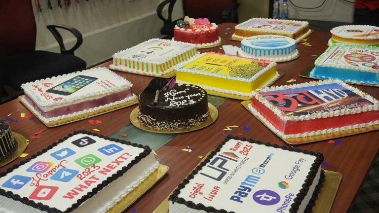 Celebrating and Spreading Socially relevant messages through New Year Cakes is the new trend catching up in the city