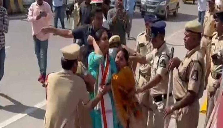 Congress Attempt To Seize Pragathi Bhavan: Police foiled