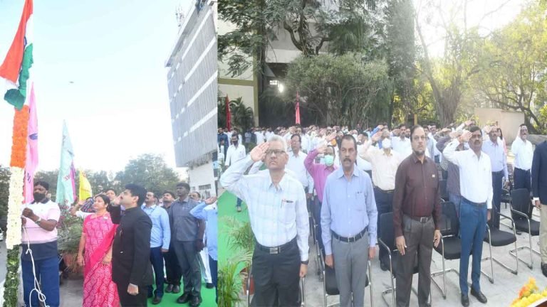 GHMC Commissioner hoists the tricolour at GHMC Headquarters
