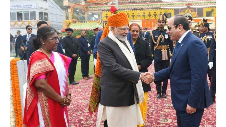 PM thanks President Abdel Fattah el-Sisi for gracing Republic Day celebrations