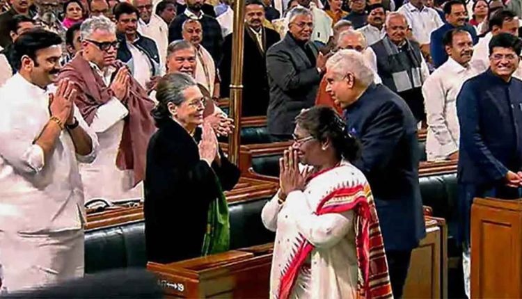 BRS MPs Boycotted President's Speech