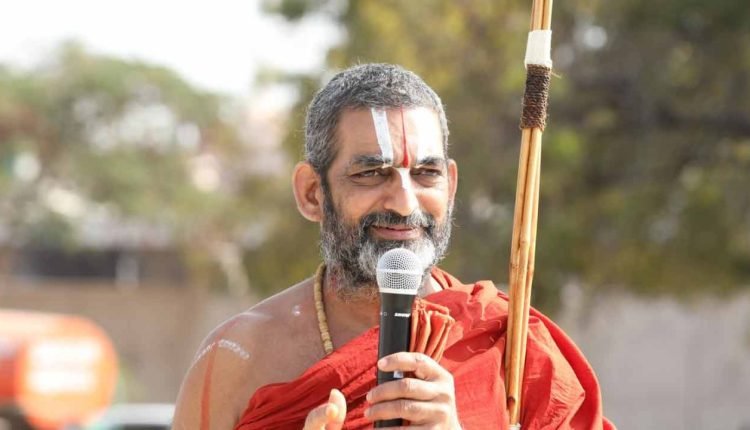 Cursing Is Enough For Those Who Don't Work For People: KCR's Guru