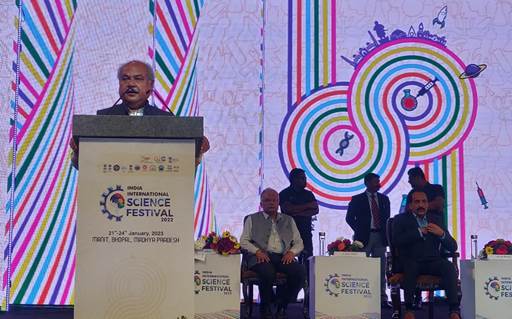 Narendra Singh Tomar addressed the valedictory function of India International Science Festival in Bhopal