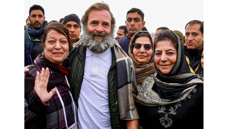 Mehbooba Mufti Joined The Bharat Jodo Yatra Today