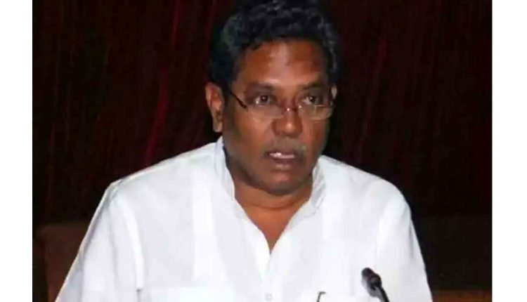 Former AP minister Vatti Vasanth Kumar passes away