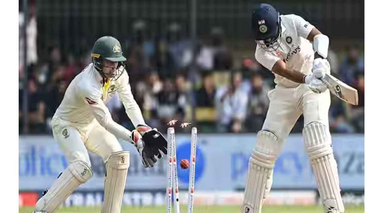 Ind Vs Aus 3rd Test Day 1 Live Updates Focus On Axar Ashwin After Ind Loses Seven Wickets In 1935