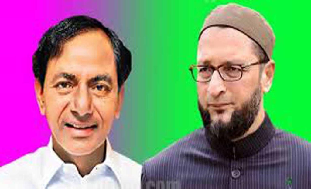 Asaduddin Owaisi Came in Support of KCR Family