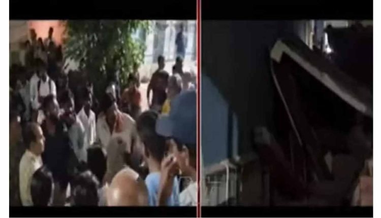 Hyderabad: Ancient Building Collapse While Undergoing Repairs