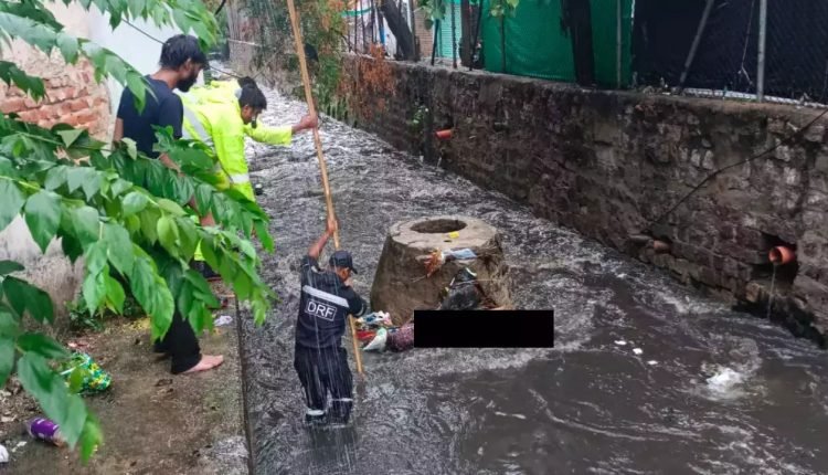 Child Dies After Falling Into Nala: Mayor Angry