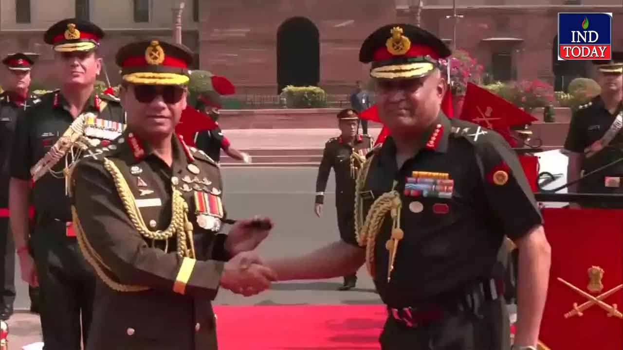 Bangladesh Army Chief Arrives India On 3-Day Tour | INDToday