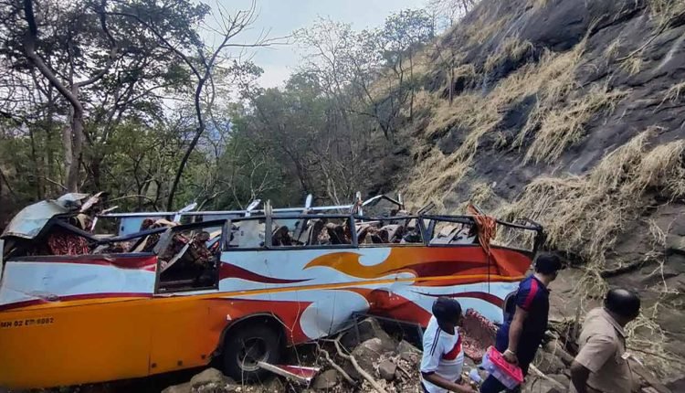PM condoles loss of lives due to bus mishap in Raigad, Maharashtra