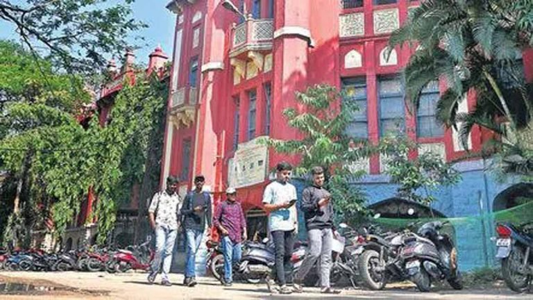 Degree Students in Telangana Will be Able Earn While Learning Soon