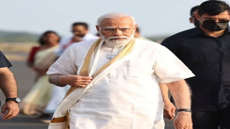 PM Narendra Modi Arrives in Kochi