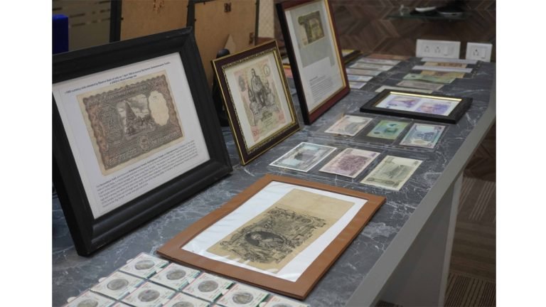 Future of 'Money'---- Will 'cash' and 'currency' disappear from circulation in India