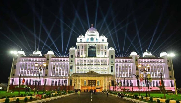 Opposition Parties Stayed Away From Secretariat Building Inauguration