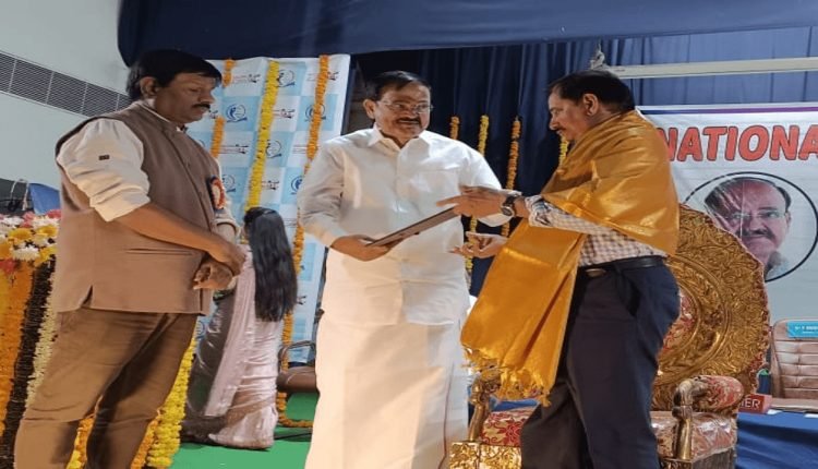 NVS Reddy Receives Civil Service Excellence Award
