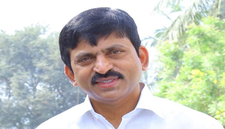 Ponguleti Followers Attacked BRS Workers