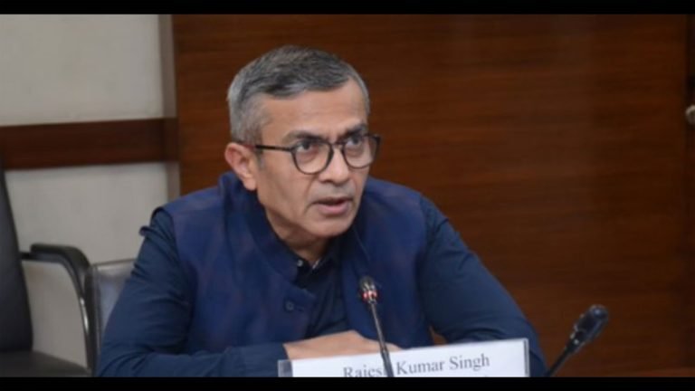 Rajesh Kumar Singh Sworn in as Secretary of DPIIT