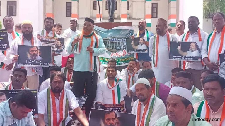 'Jai Bharat Satyagraha': Congress demands JPC probe into Adani issues