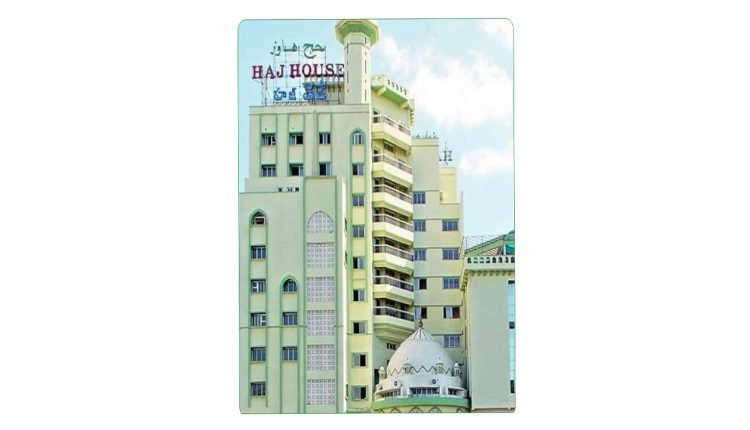 Waqf Board Hopeful to Free Masjid-e-Qutub Shahi Land From Encroachment