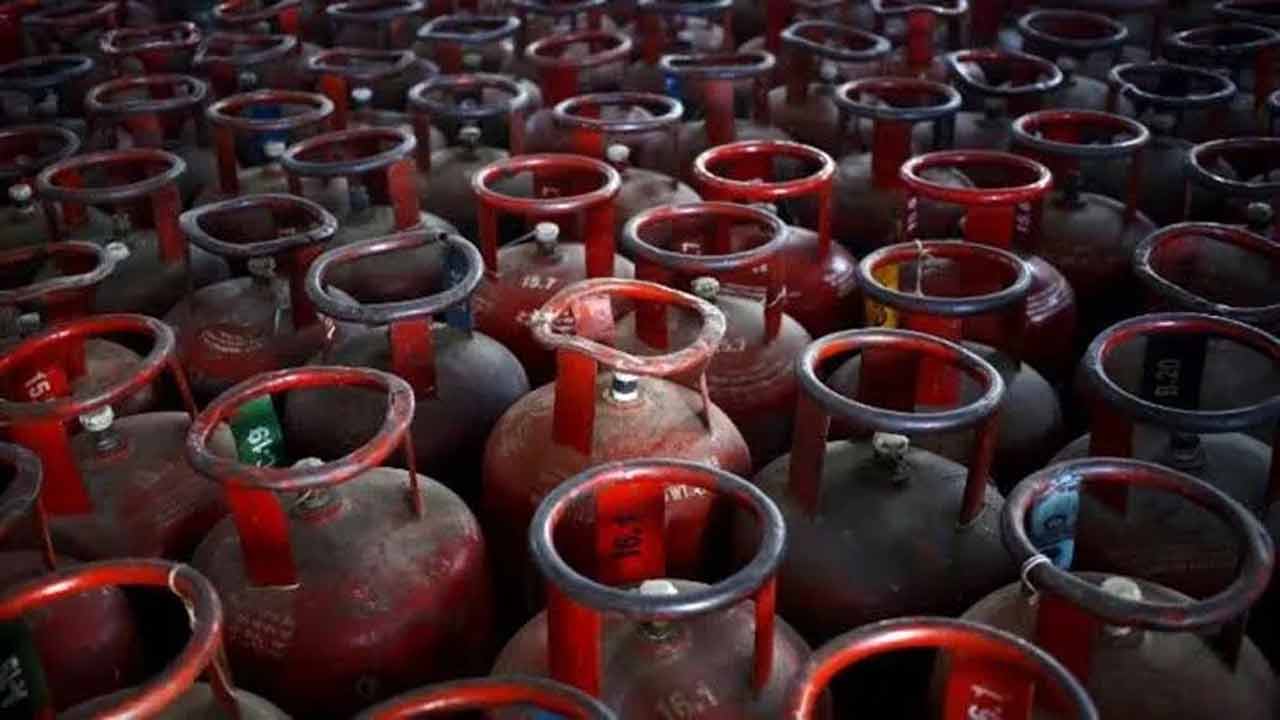Commercial LPG Gas Cylinder Price Reduced Ahead Of LS Polls