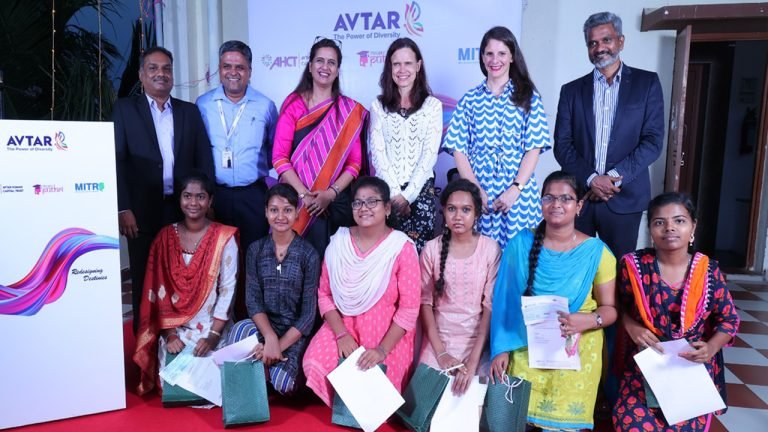 Avtar presents Scholarships to Girl Students to pursue tertiary education in STEM, Arts & Commerce