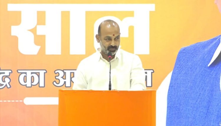 AIMIM Will Go Down As Traitor To Women: Bandi Sanjay