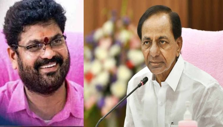 KCR Condoles The Death Of Mulugu ZP Chairman Kusuma Jagadish