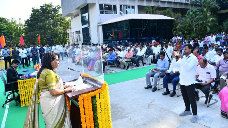 Telangana A Example In The Country For Implementing Schemes: Mayor
