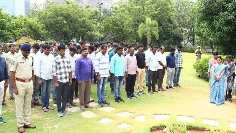 Cyberabad Police Tributes To Martyrs Of Telangana 