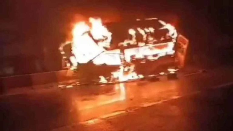 Ambulance Overturned After Hitting Divider, An Oxygen Cylinder Exploded