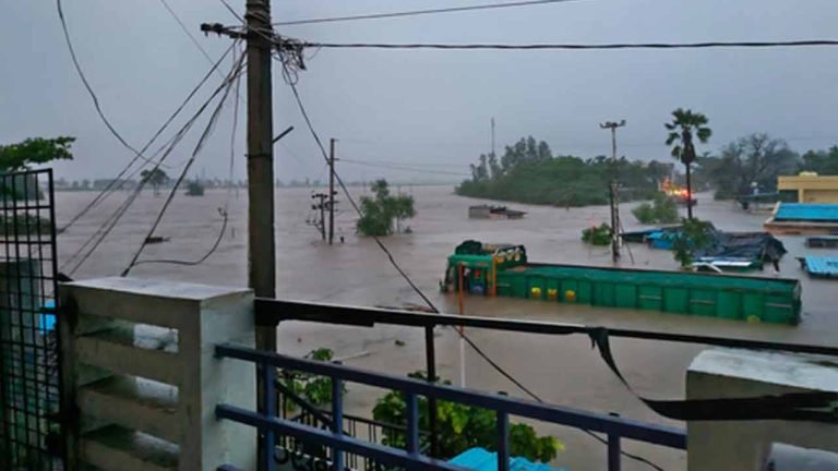 High Court Orders Report On The Measures Taken In Flood-Affected Areas