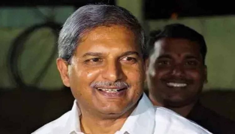 BRS MLA Chennanimeni Getting Close To The BJP