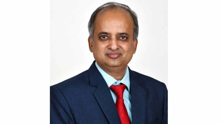 Dr. Jaiteerth R Joshi conferred with Prestigious Fellowships of Royal Aeronautical Society, UK and Indian Institute of Metals