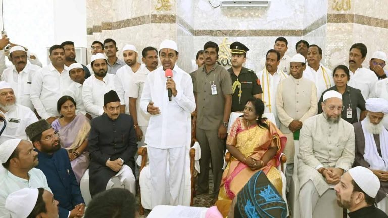 Building Worship Places In Secretariat Is An Example Of Communal Harmony: CM