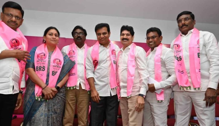 BIG Shock To Ponguleti: Tellam Venkatrao Joins The BRS