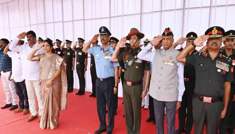 Wreath Laying Ceremony Organised On The Independence Day