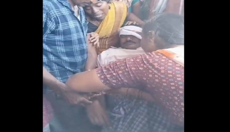 Sister Tied Rakhi To The Dead Body of Her Brother