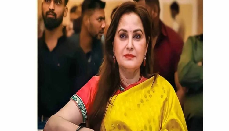 Six Months Imprisonment Sentenced To Jaya Prada