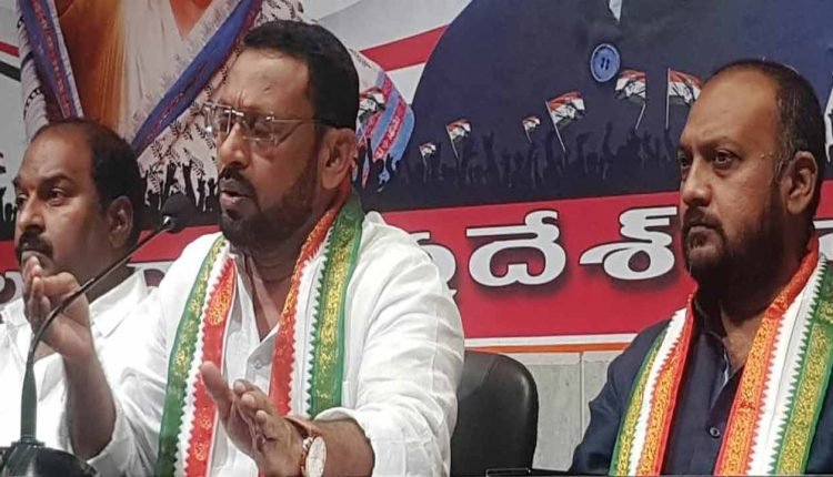 Congress demands accountability for deaths caused by poor road conditions