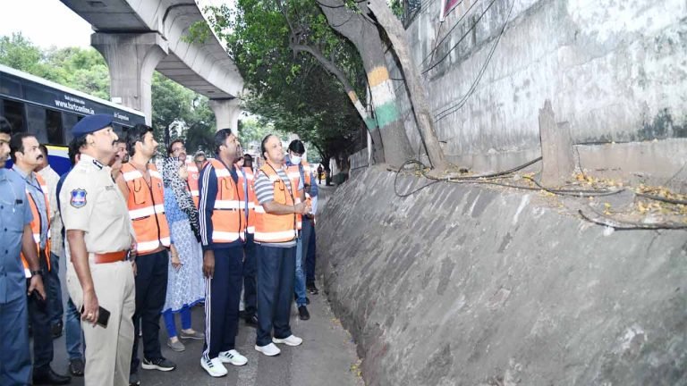 Proposals For Development Of Junctions To Be Made: Ronald Rose