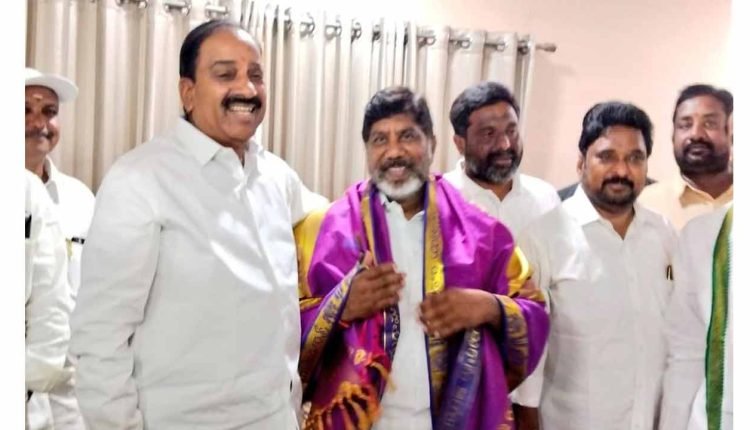 Bhatti Says Tummala A Spotless Figure In The State Politics