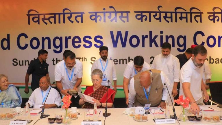 CWC Furious That Nizam's Rule Was Brought In Golden Telangana