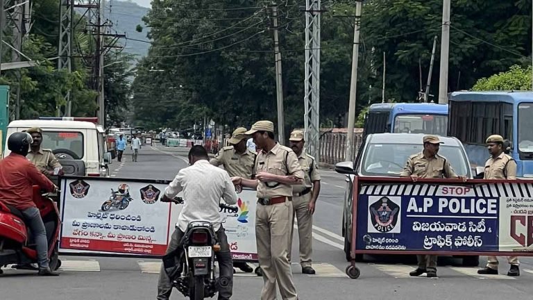 High Security Deployed Outside ACB Court