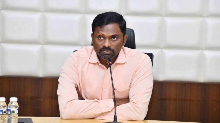 Voter Registration, Objections And Corrections Should Be Applied By 19 Sept: GHMC Commissioner