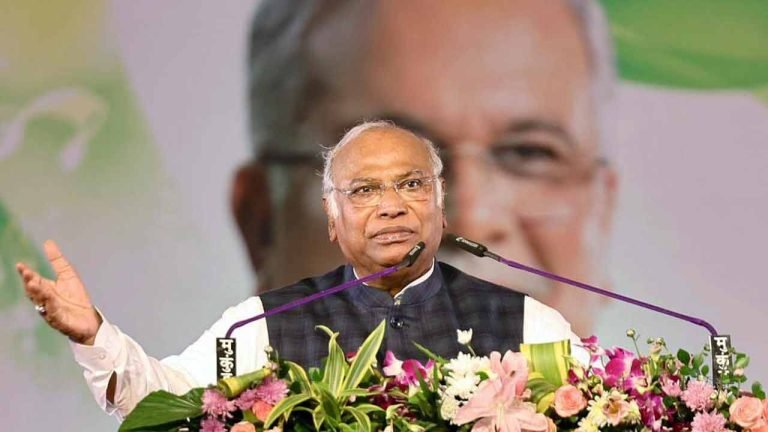 Congress Flayed Modi Govt For Imposing GST On The Ganga River Water