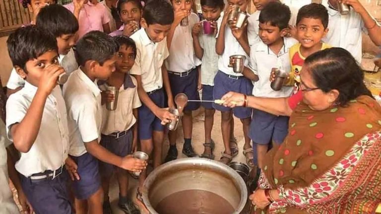 Govt. Schools Add 'Ragi Java' To The Evening Menu
