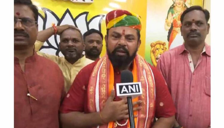 Give BJP A Chance Will Make Golden Telangana: Raja Singh | INDToday