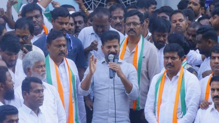 "Begani Shaadi Mein Abdullah Diwana Kyon Ban Rahe Asad Bhai": Revanth Reddy